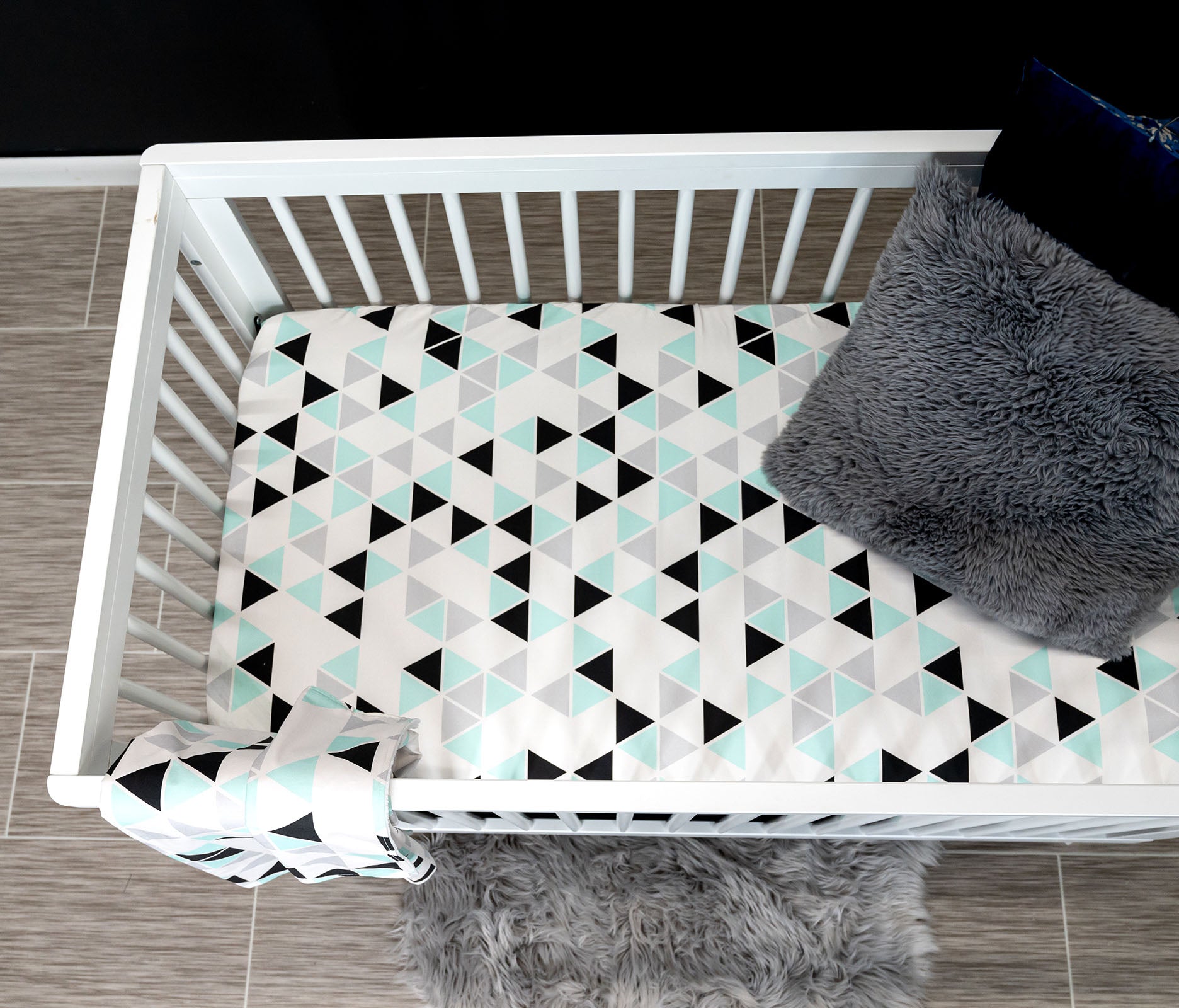 Minty Origami Deluxe Crib Bedding Set